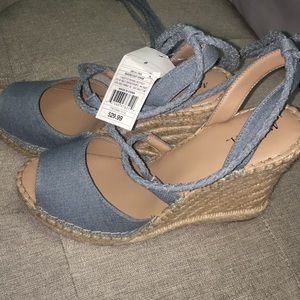 Denim colored Merona heels!